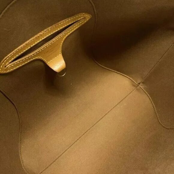 100% Authentic LOUIS VUITTON Ellipse MM Monogram Handbag Monogram Canvas - Picture 11 of 14